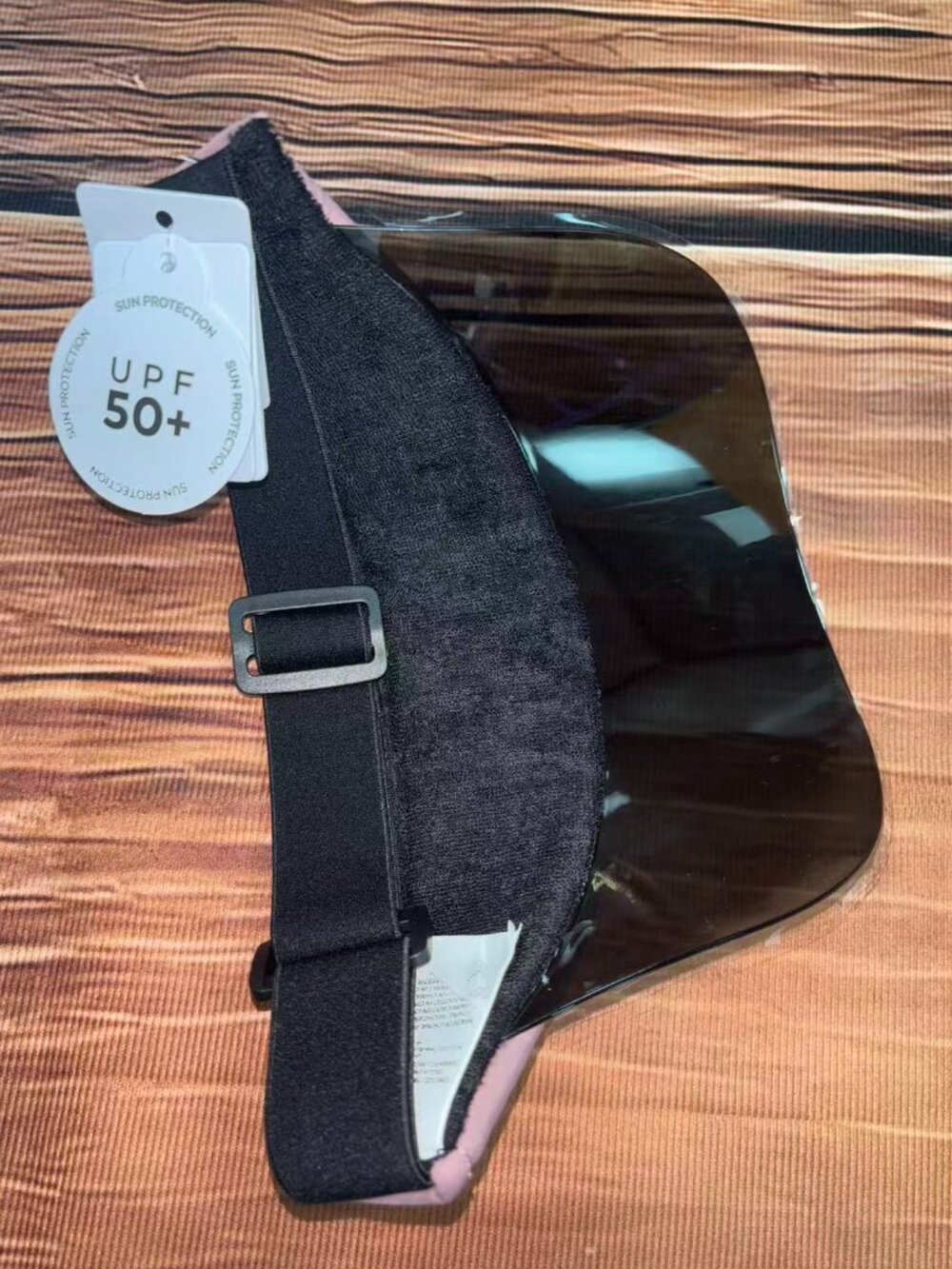 Alo Yoga Rose colored Airlift Solar Visor🧢Brand new unused🏷 - Picture 2 of 4